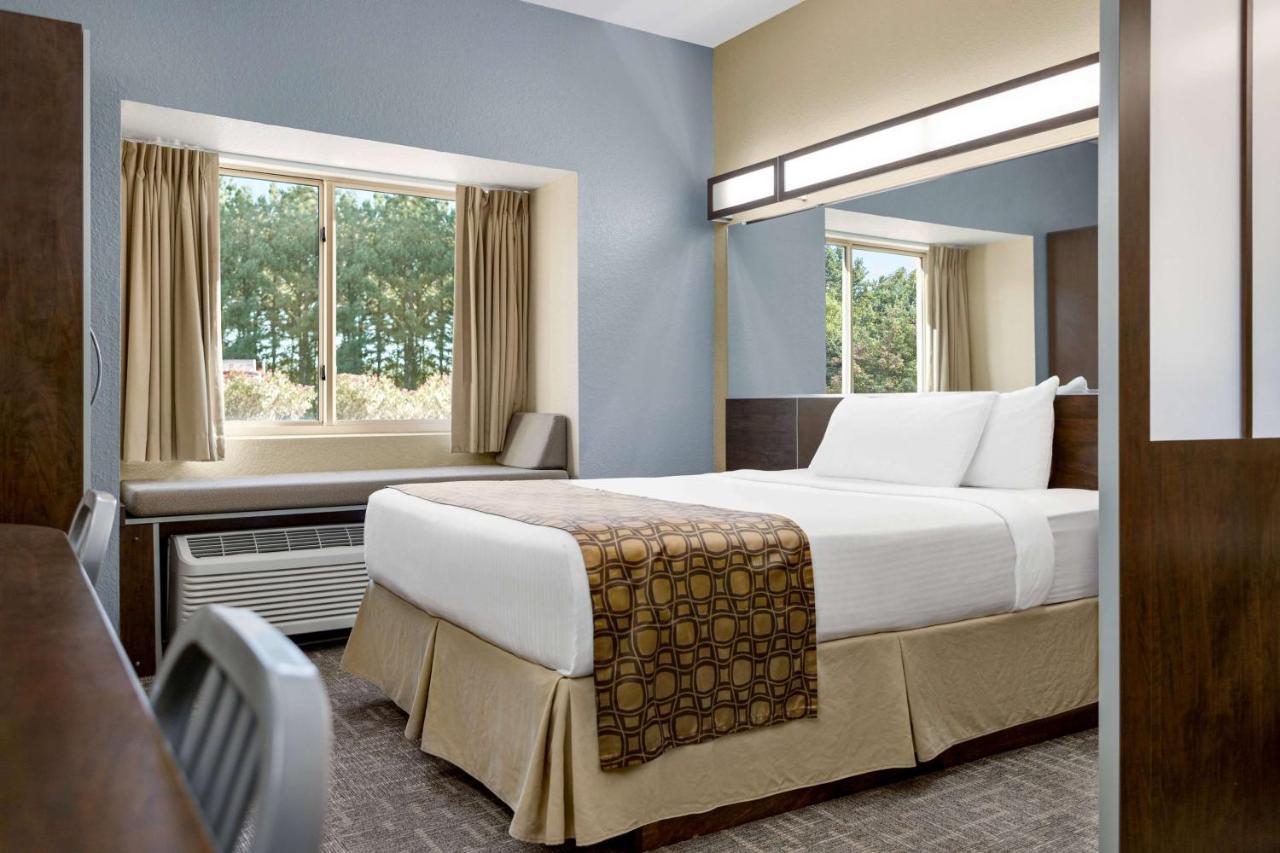 Microtel Inn & Suites By Wyndham Woodstock/Atlanta North Exterior foto